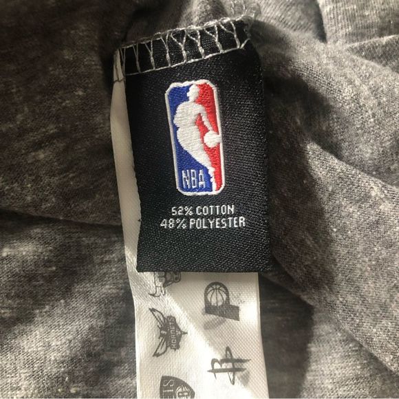 LAKERS women’s gray NBA basketball tshirt - Picture 5 of 5